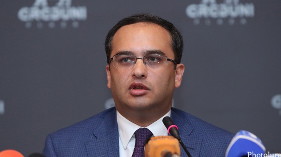 Վիկտոր Սողոմոնյան. Պահանջում ենք անհապաղ ազատ արձակել Ռոբերտ Քոչարյանին