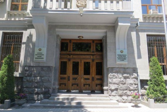 В агентствах отделений соцслужбы Ширака выявлены крупные злоупотребления