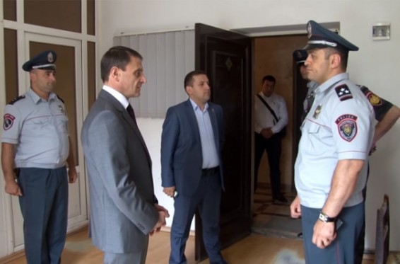Վալերիյ Օսիպյանն աշխատանքային այցեր է կատարել Արմավիրի և Արագածոտնի մարզեր