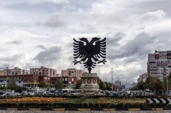Ալբանիայում ձերբակալել են 8 ազգականներին սպանած տղամարդուն