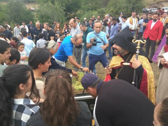 VIDEO: В армянском Шурнухе вновь волнения, на сей раз праздничные