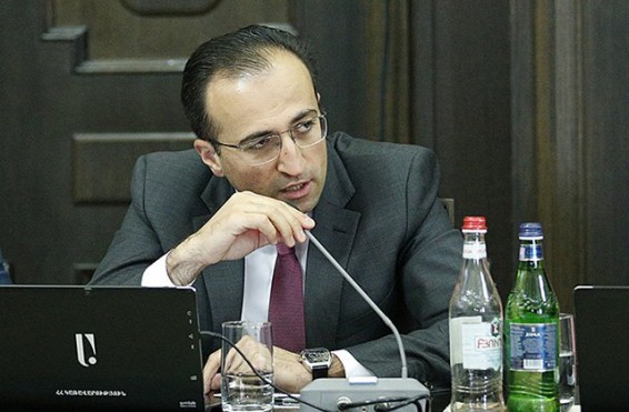 Արսեն Թորոսյանը հանդիպումներ է ունեցել Արագածոտնի մարզի մի շարք բուժհաստատություններում