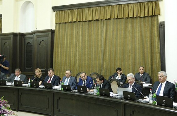 Նախարարները վաղը բաց դասեր կվարեն տարբեր դպրոցներում