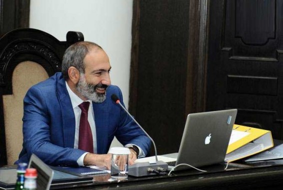 «Պարոն Տոնոյան, ուզում էինք ասել՝ հատկապես տղա երեխաների ծնունդը». Վարչապետը կատակով դիմեց Պնախարարին