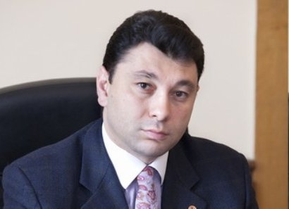 Փաշինյանը թող հեղափոխություններով չվախեցնի. Շարմազանովը՝ Մոսկվայում վարչապետի հայտարարության մասին