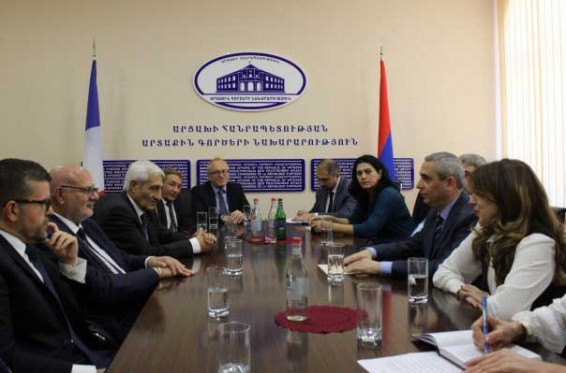 Մայիլյանն Ալֆորվիլ քաղաքի պատվիրակությանը ներկայացրել է՝ Ադրբեջանը փորձում է Արցախի դեմ նոր ագրեսիա սանձազերծելու հող պատրաստել