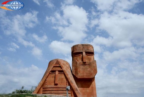 Главный советник премьер-министра Армении считает участие Арцаха в переговорах наиболее эффективным путем