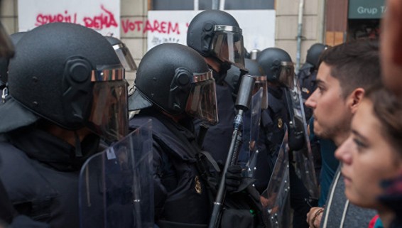 В Барселоне произошли столкновения между митингующими и полицией