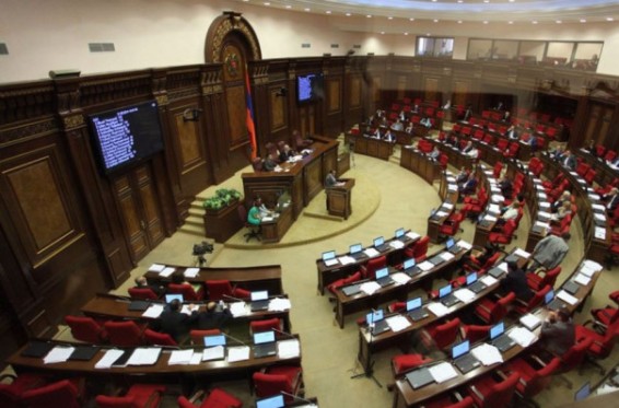 Ազգային ժողովը շարունակում է հերթական նիստերի աշխատանքները. քվեարկության կդրվեն քննարկված օրենքի նախագծերը. ուղիղ