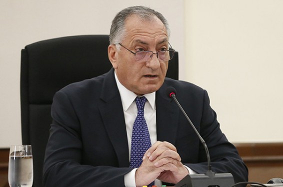 Քաղաքացին դատախազությանը հայտնել է, որ Կամո Արեյանը իրենց տունը խլել է, նյութերն ուղարկվել են ոստիկանություն