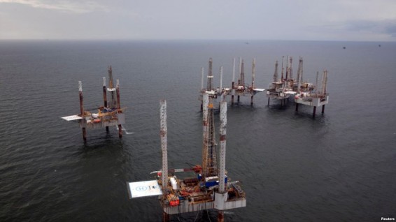 Американские компании возобновляют добычу нефти в Мексиканском заливе