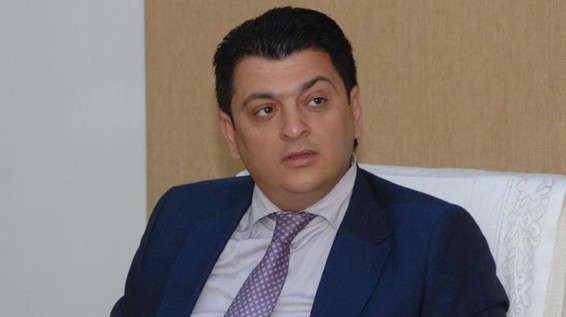 Արմեն Դանեիլյան. Ես երբեք չեմ կարող լինել դանակավոր