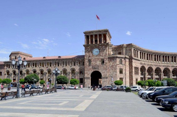 43-ամյա տղամարդը ձեռքի նռնակով մուտք է գործել կառավարության շենք ինքնապայթեցման նպատակով. ԱԱԾ-ն նոր մանրամասներ է հաղորդել