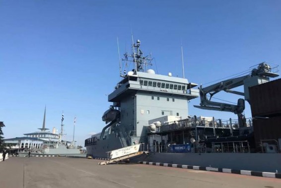 В территориальные воды Грузии вошло второе постоянное соединение противоминных кораблей НАТО