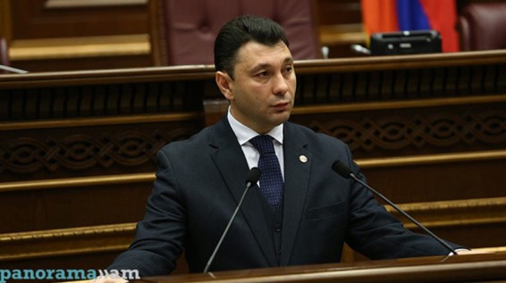 Вице-спикер НС Армении: Говорили, что увеличите бюджет на 800 млн долларов, где это?
