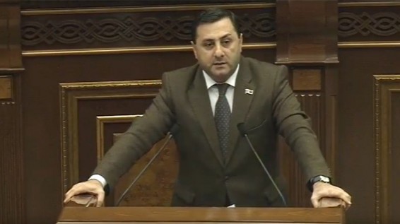 Տարատեսակ բուքմեյքերները Հայաստանում քաղցկեղ են, չարիք. Սամվել Ֆարմանյան