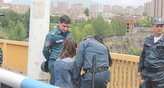 В Армении меньше всего детей-самоубийц: ВОЗ опубликовала статистику детских суицидов