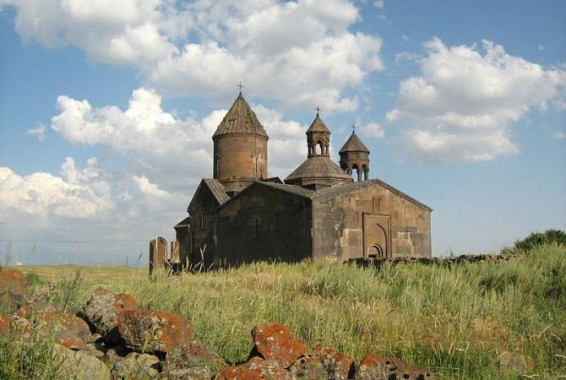 ՀՀ-ում տարբեր երկրների դեսպանների կանայք այցելել են Սաղմոսավանք