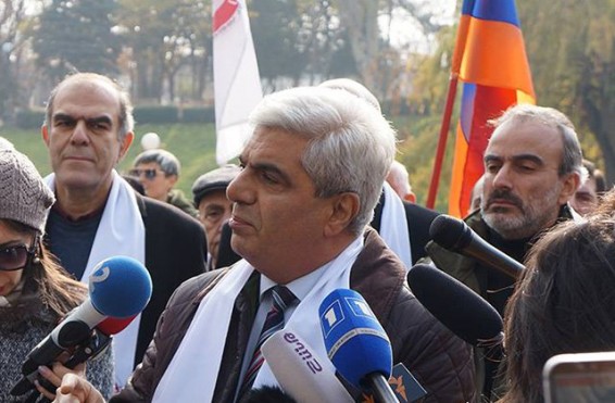 «Երդվում եմ՝ կնոջս, դստերս և որդուս անուններով, ոչինչ չունեմ, չի էլ լինելու». Ստեփան Գրիգորյանը՝ արմավիրցիներին