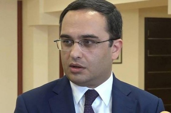Ն. Փաշինյանը բանակաշինության գործում դեռ մատը մատին չի խփել, բայց քննադատում է ՊԲ ստեղծողներից մեկին՝ Ռ. Քոչարյանին. Վ. Սողոմոնյան