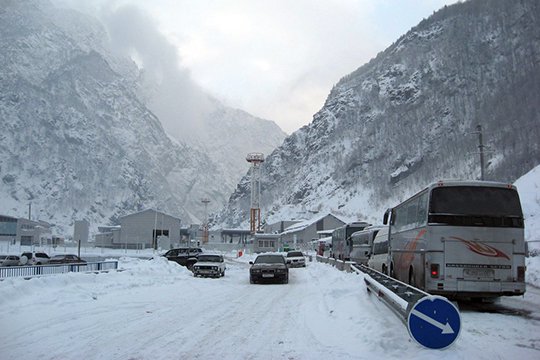 Ստեփանծմինդա – Լարս ավտոճանապարհը բաց է միայն թեթև մարդատար տրանսպորտային միջոցների համար