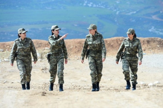 Թուրքական ԶՈւ-ում կանանց գլխաշոր կրելու հարցը կրկին վեճերի առարկա է. թուրքական դատարանը համաձայն չէ իշխանությունների հետ