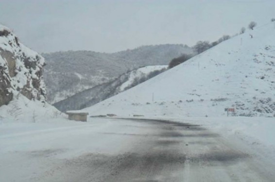 Ծանրաքաշ և կցորդիչով տրասնպորտային միջոցների համար Վարդենյաց լեռնանցքը փակ է