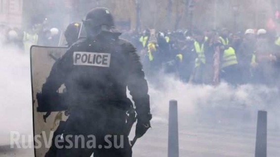 «Немедленный выход Франции из НАТО» — Жёлтые Жилеты опубликовали 25 пунктов своей программы