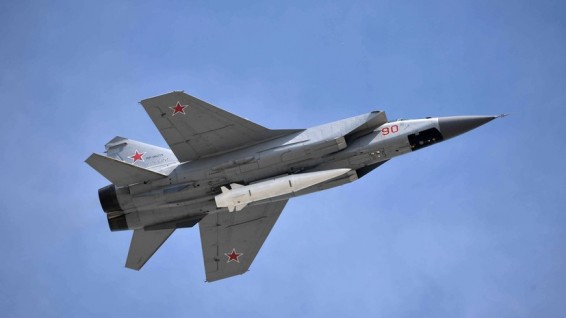 От гиперзвука до искусственного интеллекта: какого оружия России и Китая опасаются в Вашингтоне