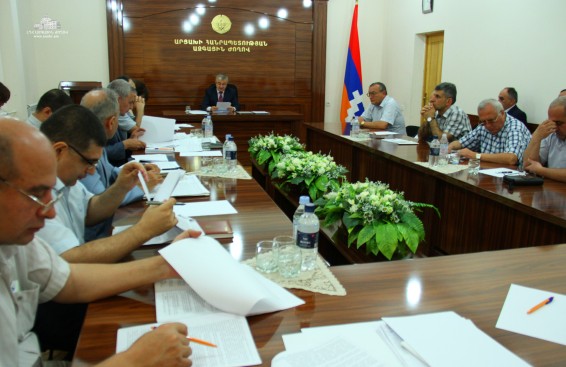 Արցախում մեկնարկել են սահմանադրական բարեփոխումների հայեցակարգի հանրային քննարկումները