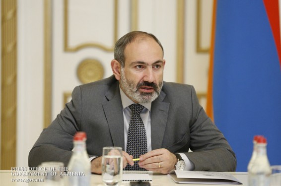 ԶՈՒ մի քանի հազար սպաների և ենթասպաների նախկինում վերցրած վարկերի տոկոսադրույքները կիսով չափ կկրճատվեն. Նիկոլ Փաշինյան