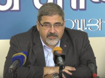 Ղարաբաղի հարցով Հայաստանի եւ Ադրբեջանի միջեւ բանակցություններում հնարավոր են նոր մոտեցումներ.Կ.Մանոյան