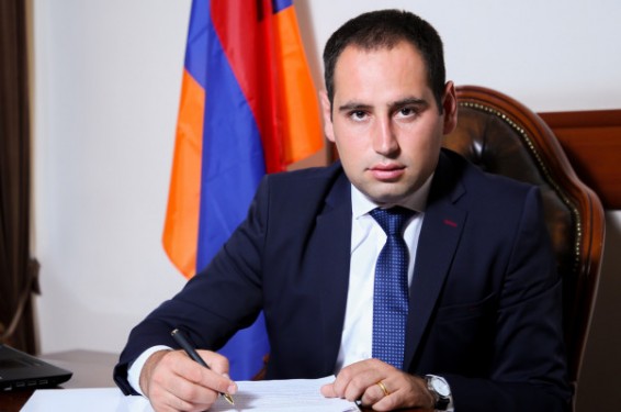 Արմավիրի քաղաքապետարանի և ենթակա ՀՈԱԿ-ների շուրջ 560 աշխատող 2019թ. հունվարից կստանա 10-ից 20 %-ով ավելի բարձր աշխատավարձ. մարզպետ