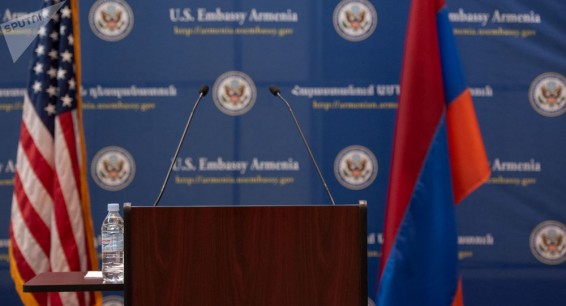 Посольство США в Ереване предупредило о возможных проблемах с выдачей виз