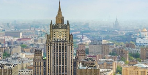 Россия и Великобритания договорились частично восстановить составы дипмиссий
