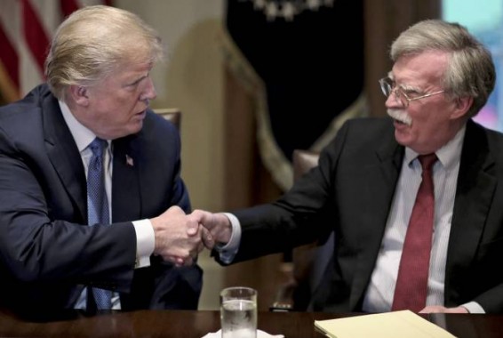 Трамп называет Болтона чужим именем