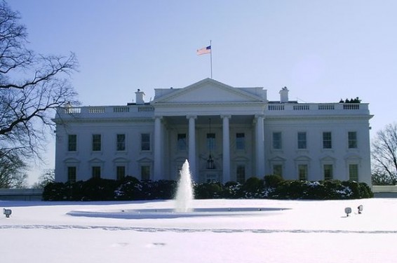 Трамп готовится ввести режим ЧП в США