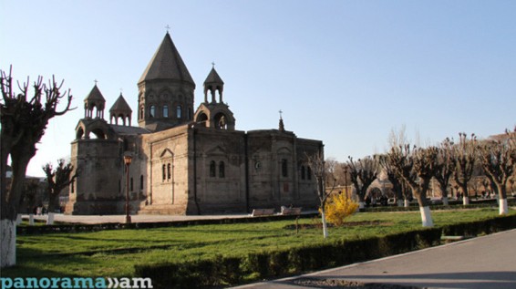 Ս. Հովհաննես Կարապետի ծննդյան տոնն է