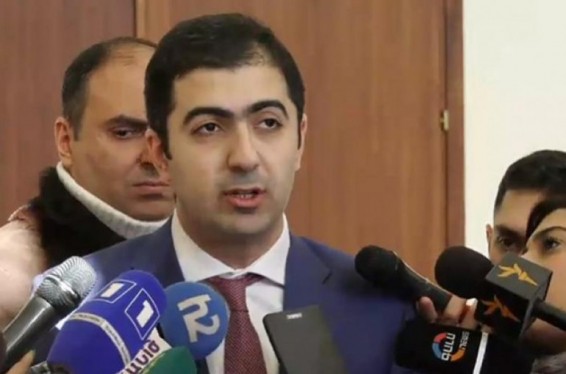 Պնդելու ենք, որ դատարանն առանձին քննի Ռոբերտ Քոչարյանին գրավի դիմաց ազատ արձակելու և կալանքի ժամկետը երկարացնելու վերաբերյալ միջնորդությունները. Արամ Օրբելյան