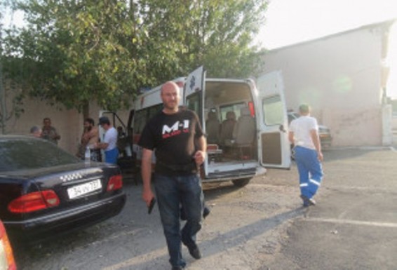 Զինված խմբի անդամները պատանդ են վերցրել բժիշկների