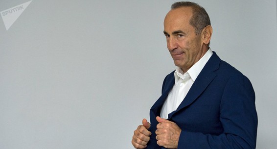 Суд удовлетворил иск Роберта Кочаряна против ООО 