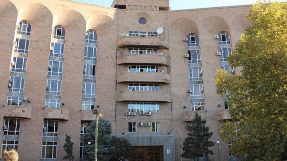 Կառավարական 3-րդ մասնաշենքում հրդեհը մարվել է