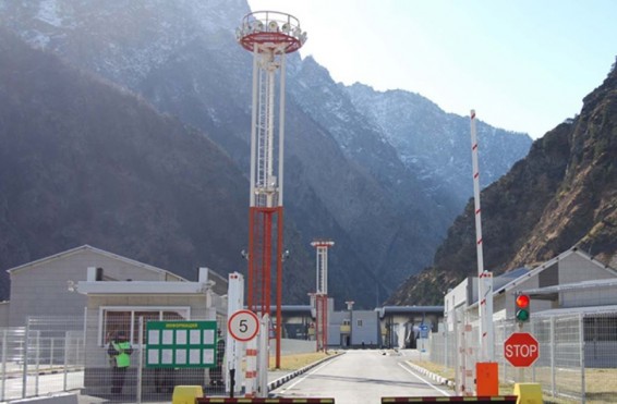 Լարսի ավտոճանապարհը բաց կլինի այսօր ժամը 06.00-20.00-ը