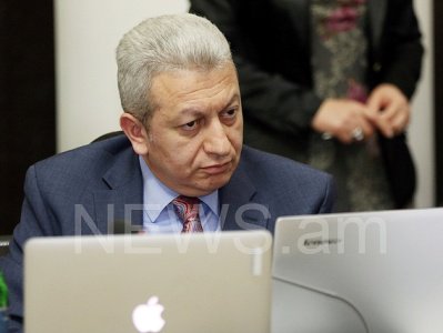 Պարգեւավճարների հարցով «Իմ քայլը» խմբակցությունը կանչել է Ատոմ Ջանջուղազյանին