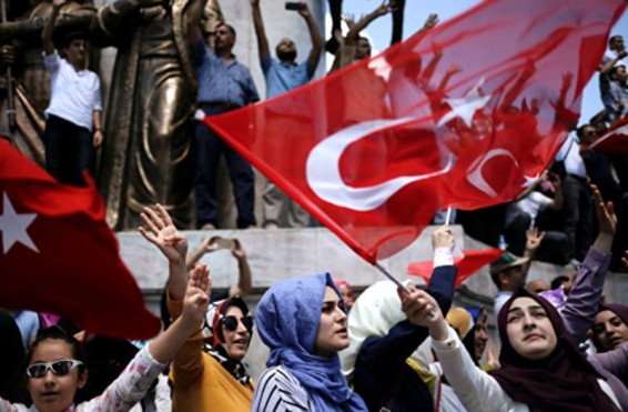 ԱՄՆ-ի դեմ ուղղված բողոքի ակցիա` թուրքական «Ինջիրլիք» ավիաբազայի հարևանությամբ