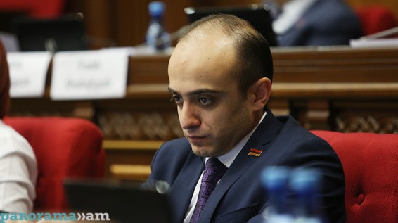 «Ուրիշները մարդ են մեջ գցում, որ հետներս խորհուրդ անեն». ընդդիմադիր պատգամավորը՝ իշխանությանը