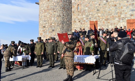 Խոր Վիրապ վանական համալիրում տեղի է ունեցել նորակոչիկների երդման արարողություն