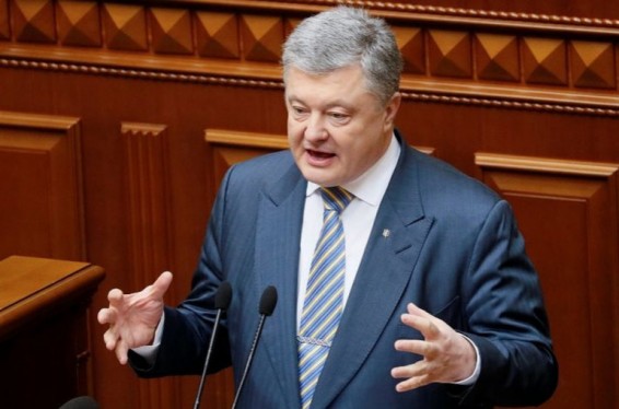 Պորոշենկոյի թիկնապահը հրել է России 1 հեռուստաալիքի թղթակցին