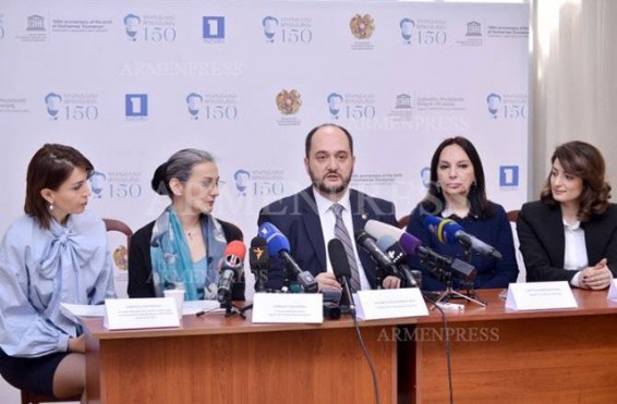 Արայիկ Հարությունյանը հորդորել է աշակերտներին մասնակցել Թումանյանի ծննդյանը սպասվող տոնակատարություններին