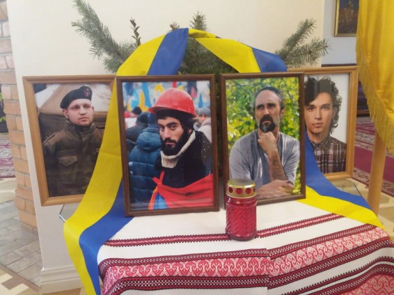 В Ереване отметили годовщину Революции Достоинства в Украине и почтили память Героев Небесной Сотни